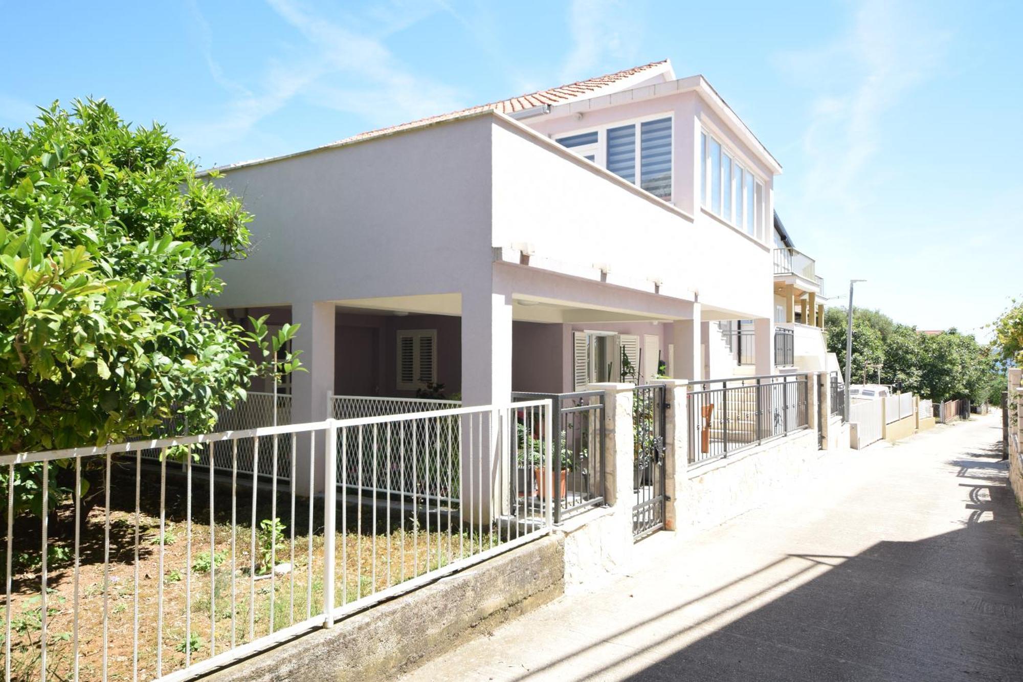 אורביץ Apartments Jakov מראה חיצוני תמונה
