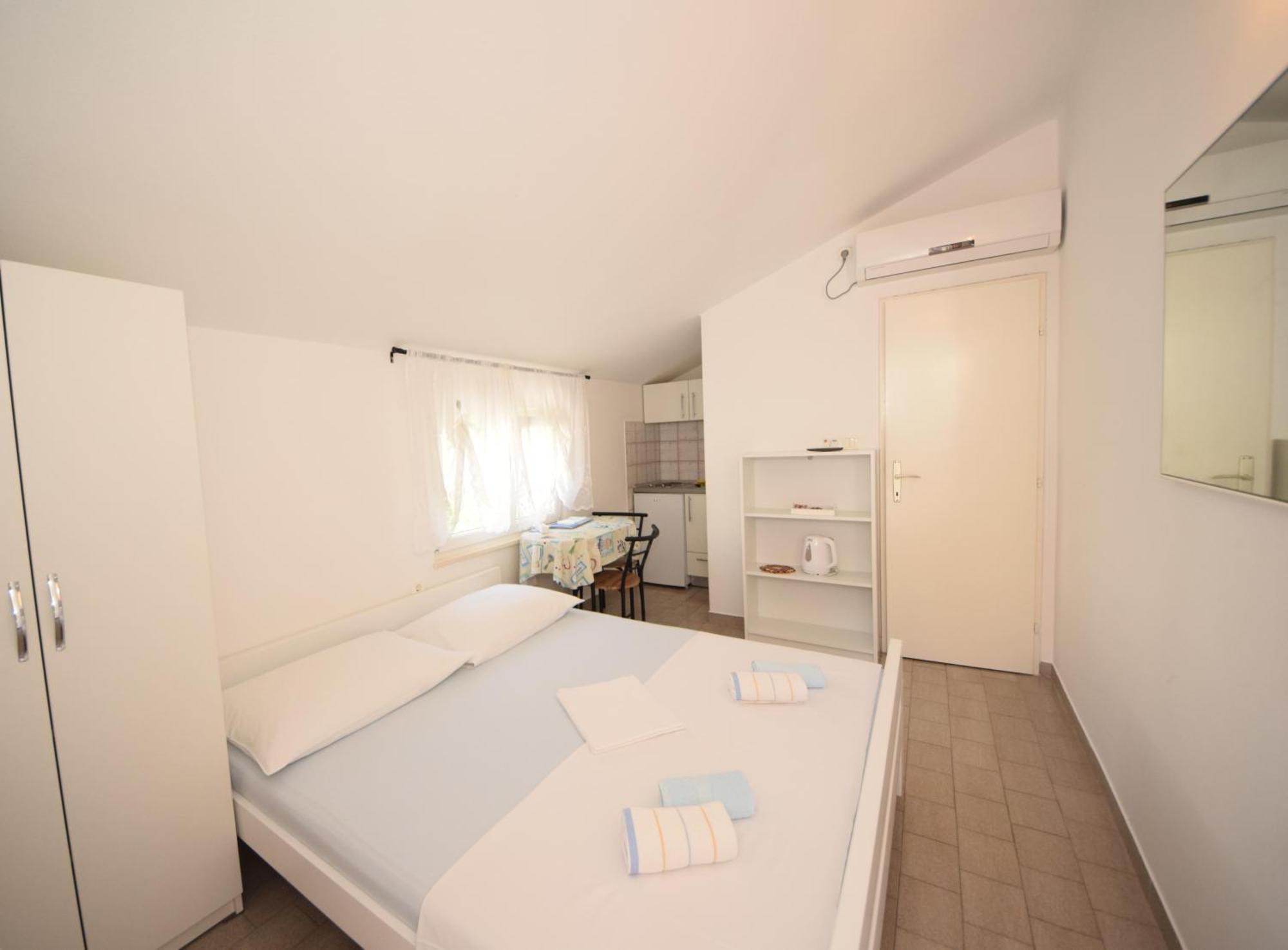 אורביץ Apartments Jakov מראה חיצוני תמונה
